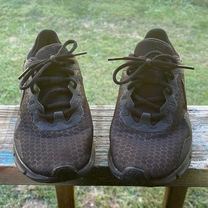 Womens Nike sneakers